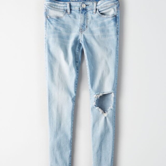 AEO Light-Wash Distressed Jegging (NWOT) - Picture 4 of 8